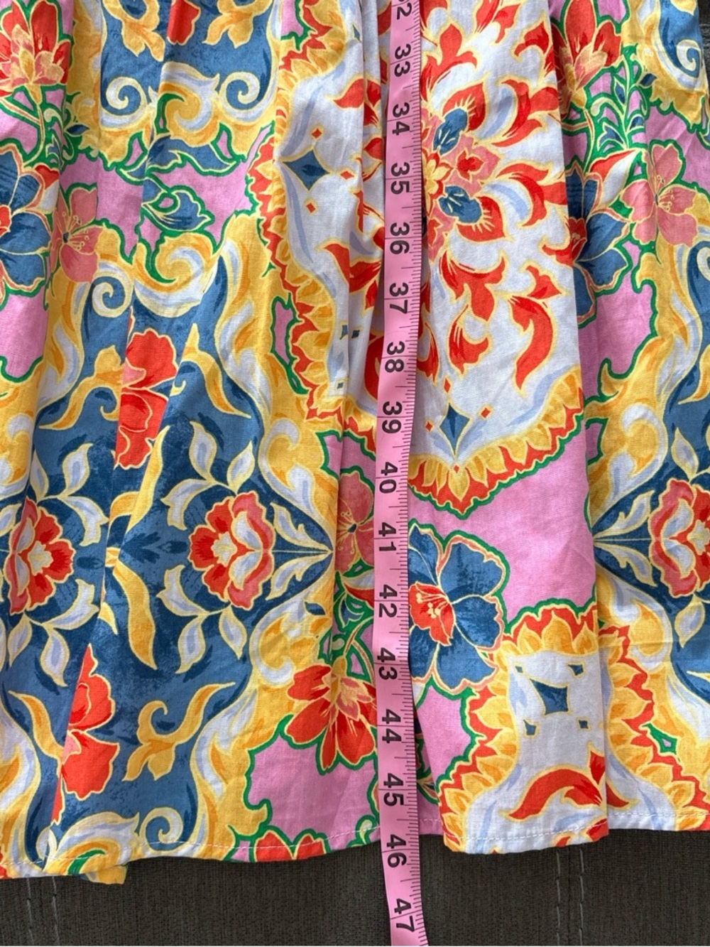 Vince Camuto Multicolor Floral Puff Sleeve Midi Dress. 100% cotton. 6 - Picture 9 of 10